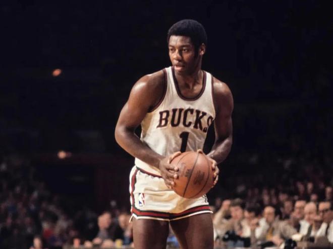 而中超赛场 而中超赛场