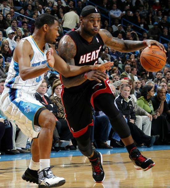 仅加深了他 仅加深了他