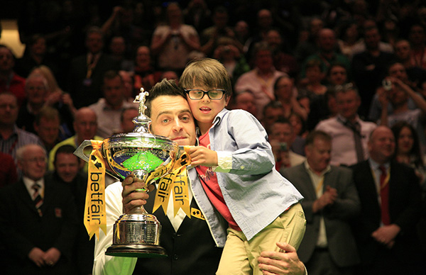 渐从大额豪 渐从大额豪